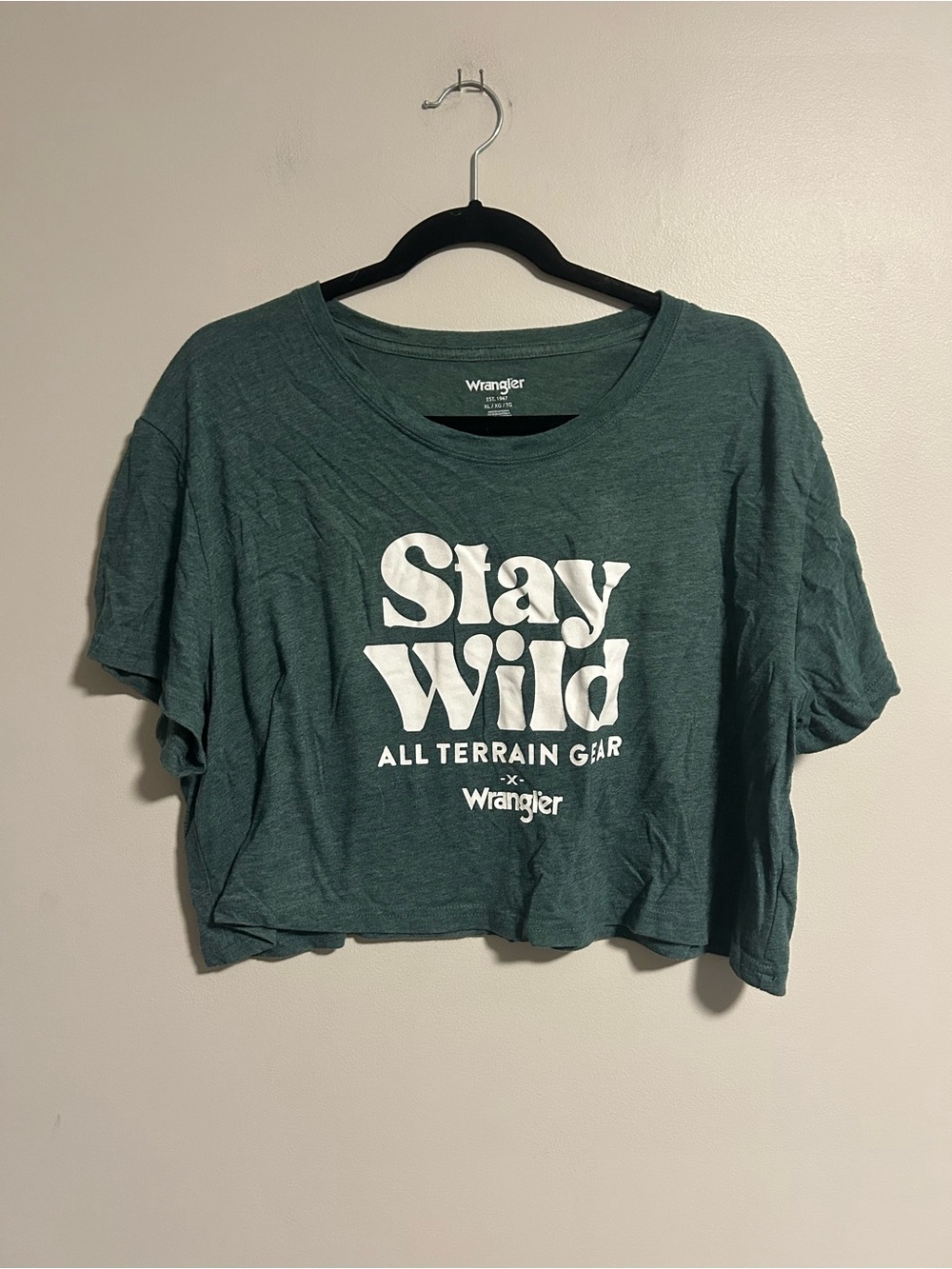 Wrangler Green "Stay Wild" Cropped Tee